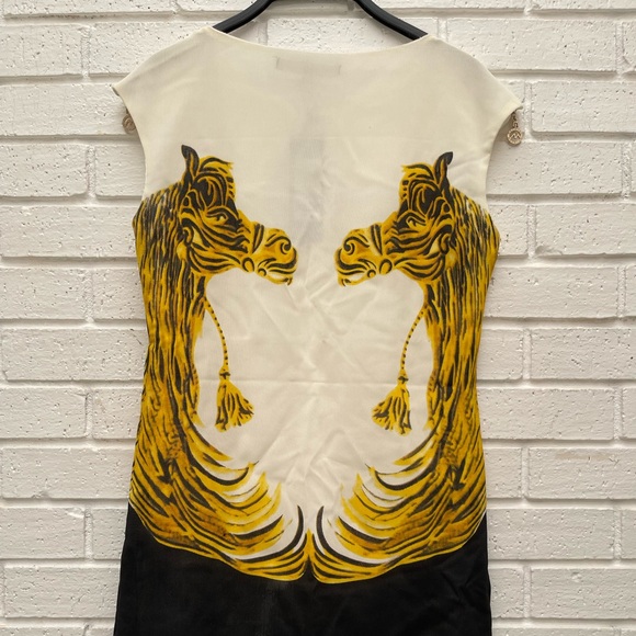 Moon&elegance hard mesh design sleeveless knee length dress - Picture 3 of 4